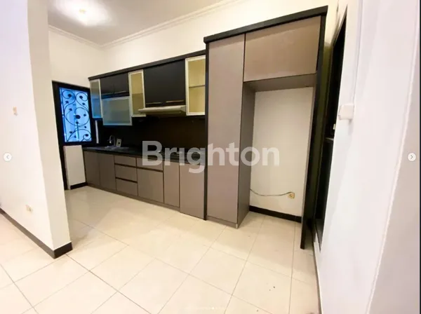 image RUMAH 2 LANTAI SIAP HUNI – BINTARO SEKTOR 9 (PREMIUM AREA) \\U2728 (4)