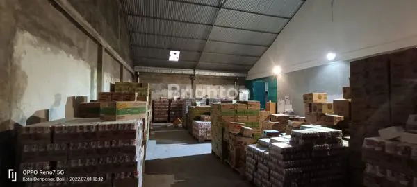 image DIJUAL / DI SEWAKAN:\NRUMAH KANTOR.\NBELAKANG ADA GUDANG.\NCOCOK UNTUK KANTOR KECIL - MENENGAH/ DIBUAT KOST. (4)