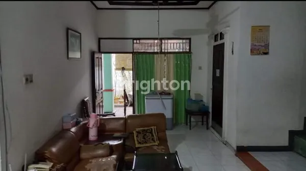 image RUMAH 5 KT DI JATIRASA, LT 200M² HARGA 950 JT (4)