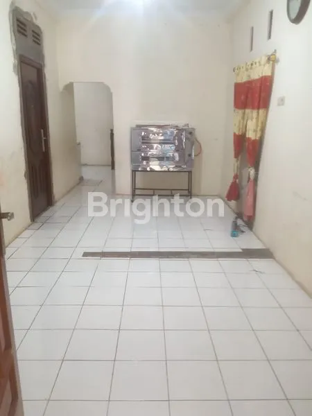 image RUMAH 2 LANTAI, LT 350M², 4 KT, HALAMAN LUAS DI BEKASI TIMUR (5)