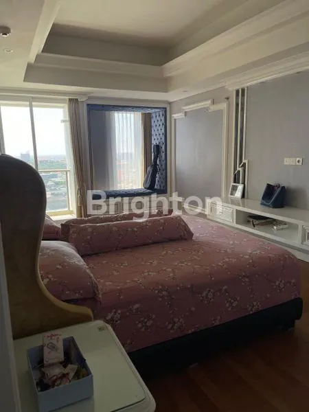 image ONE EAST RESIDENCE 2BR FULL FURNISHED SURABAYA  (6)