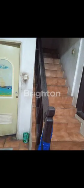 image RUMAH STRATEGIS BEKASI, 4 KAMAR, FASILITAS LENGKAP (8)