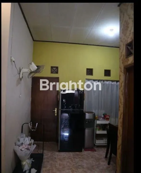 image MURCE, DIJUAL CEPAT ! RUMAH SIAP HUNI LOKASI STRATEGIS   6 MENIT KE BANDARA PONDOK CABE  TANGERANG SELATAN (8)