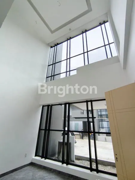 image RUMAH VILLA POLONIA GARDEN TYPE EBONY - SIAP HUNI - KOMPLEK CBD JL PADANG GOLF , MEDAN POLONIA (3)