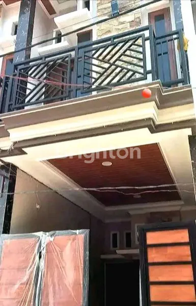 image DI JUAL!!! RUMAH BARU JLN. KYAI TAMBAK DERES, SURABAYA UTARA (1)