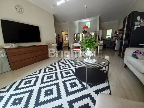 image RUMAH ASRI & MODERN DI CINERE – LIMO (3)