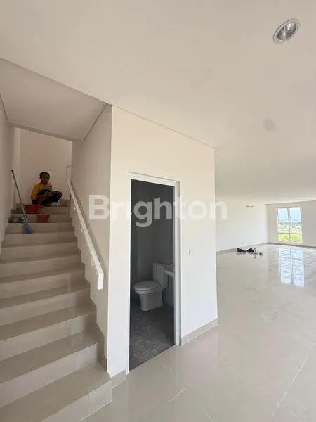 image INVESTASI RUKO DI BANDUNG, LOKASI PREMIUM & BERKEMBANG (8)