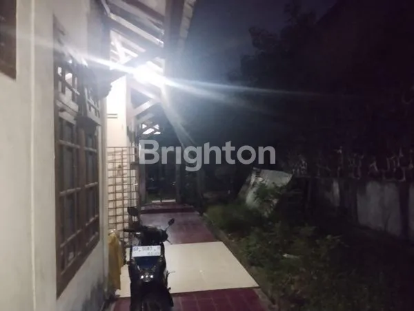image RUMAH MEWAH DAN BESAR SERTA TANAH YANG LUAS DEPAN BELAKANG RUMAH DI TIBAN 1  (7)