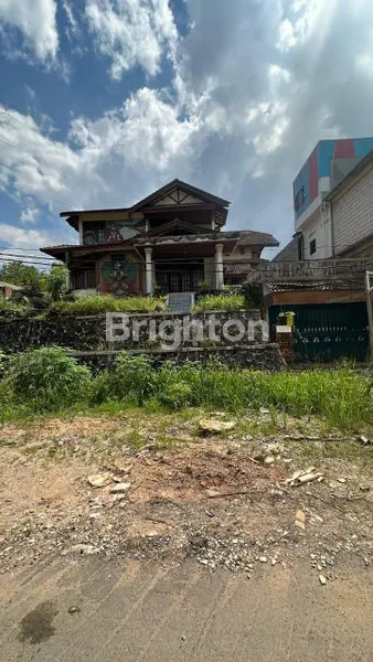 image RUMAH MEWAH DAN BESAR SERTA TANAH YANG LUAS DEPAN BELAKANG RUMAH DI TIBAN 1  (1)