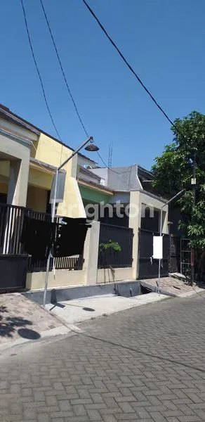 image RUMAH LEGA BISA SAMBUNG 2 UNIT TENGAH KOTA (3)