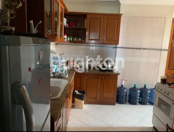 image JUAL KONDOMINIUM GRAHA FAMILI LANTAI 7 (5)