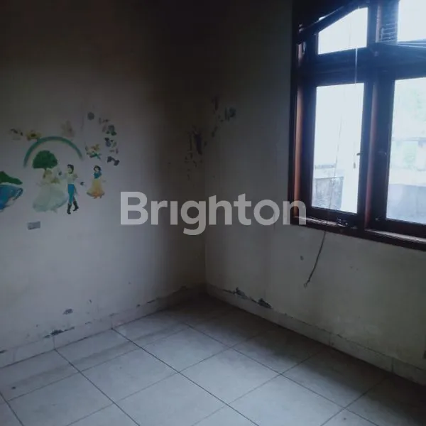 image HUNIAN STRATEGIS DEKAT STASIUN & TOL, SHM (8)