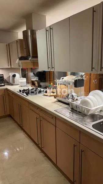 image DISEWAKAN APARTEMEN 3BEDROOM+1 FURNISH DI KELAPA GADING  (7)
