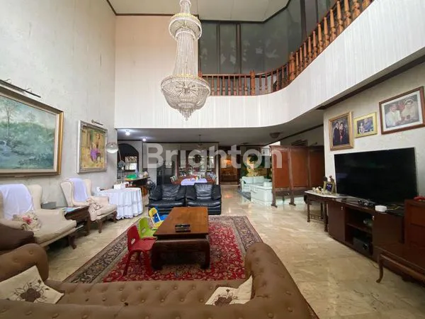 image *RUMAH DI KEBON JERUK LT. 1015M/ LB.500 JL. MUSYAWARAH JAKARTA BARAT (5)