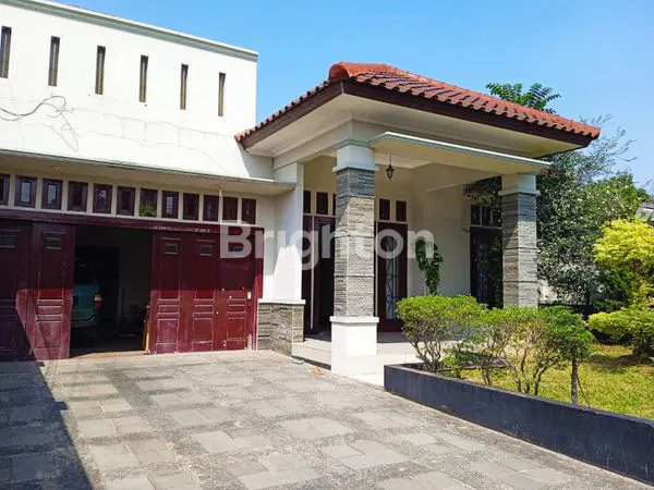 image RUMAH MEWAH SIAP HUNI JL. ONTA KEDATON (1)