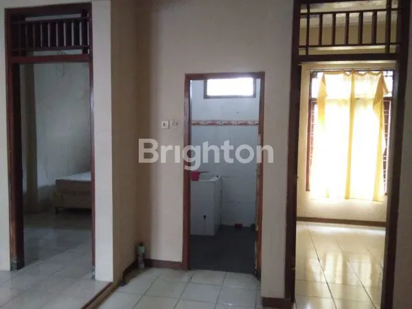 image RUMAH GRIYA YASA GENTAN  3+1KT, LT 168M2 (2)