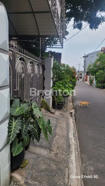 image RUMAH SIAP HUNI, LINGKUNGAN NYAMAN & BEBAS BANJIR DI JOHAR BARU JAKARTA PUSAT  (2)