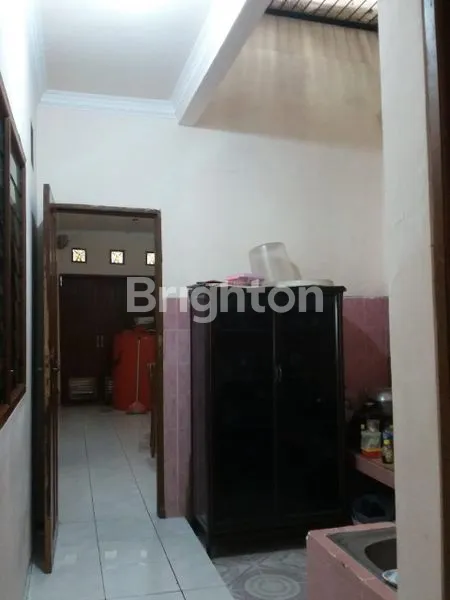 image HUNIAN EKSKLUSIF CHRYSANT, 2 LANTAI, LUAS & STRATEGIS (7)