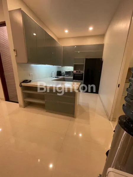 image RUMAH 3 LANTAI TAMAN ARIES (2)