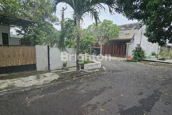 image RUMAH MINIMALIS 2 KT DENGAN HALAMAN LUAS DI PERUM BERINGIN INDAH, NGALIYAN (2)