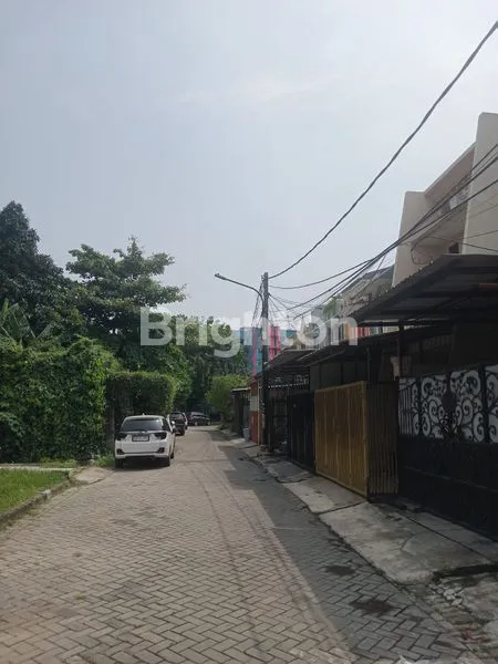 image RUMAH SIAP HUNI, HADAP UTARA, LINGKUNGAN ASRI (6)