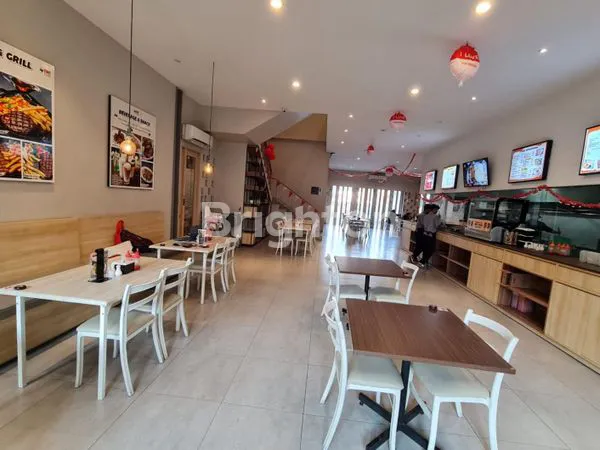 image RUKO DUA LANTAI SIAP PAKAI LOKASINYA SANGAT STRATEGIS POSISINYA DI PINGGIR JALAN AMAN DAN NYAMAN AKSES MUDAH KEMANA MANA BEKASI JAWA BARAT  (3)