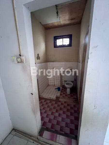 image RUMAH BESAR DEPAN JALAN UMUM  DI BALOI COCOK UNTUK RENOVASI BUAT INVESTASI (4)