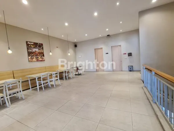 image RUKO DUA LANTAI SIAP PAKAI LOKASINYA SANGAT STRATEGIS POSISINYA DI PINGGIR JALAN AMAN DAN NYAMAN AKSES MUDAH KEMANA MANA BEKASI JAWA BARAT  (5)