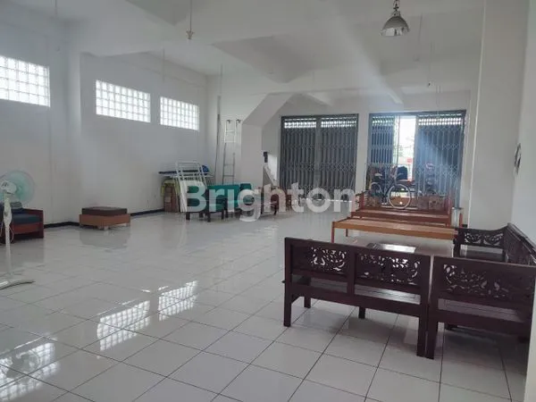 image RUKO STRATEGIS 3LT DEKAT JATIM PARK  (2)