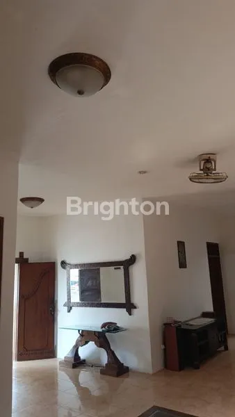 image RUMAH LUAS DAN TERAWAT LOKASI STRATEGIS (3)