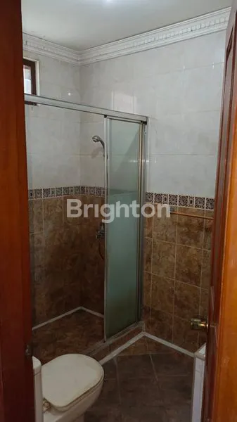 image RUMAH LUAS DAN TERAWAT LOKASI STRATEGIS (4)