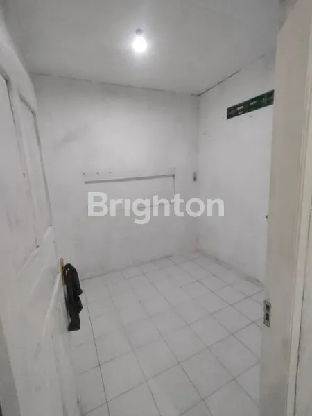 image RUMAH COCOK UNTUK KOS-KOSAN DI KALIBANTENG SEMARANG  (7)