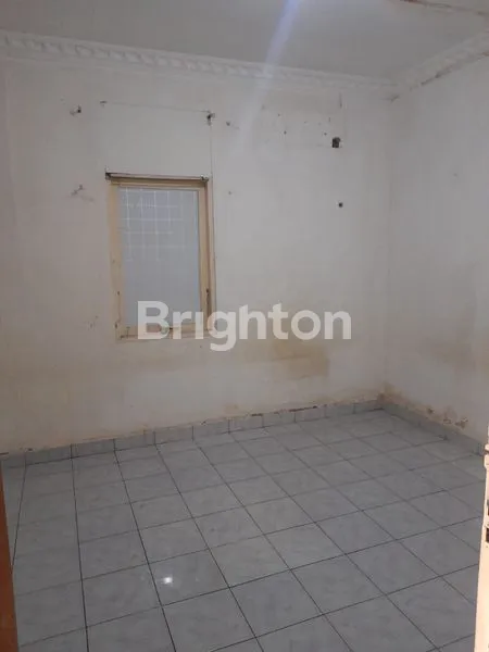 image RUMAH SIAP HUNI DI PERUM INTAN KURUNG PALANGKARAYA KALIMANTAN TENGAH (6)