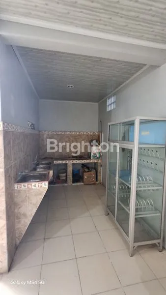 image RUMAH SIAP HUNI DI MOJOSONGO SOLO KOTA, TINGGAL JALAN KAKI KE JL. JAYAWIJAYA (5)