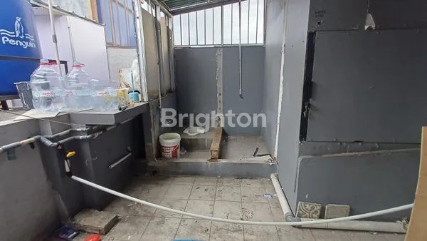 image DI SEWAKAN RUKO KOMERSIL 3 LANTAI DI GREEN VILLE JAKARTA BARAT (8)