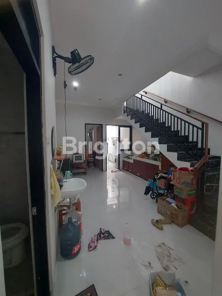 image RUMAH 2 LANTAI LEBAR 5, DEKAT MERR RUNGKUT (3)