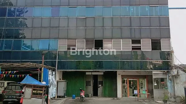 image RUKO DI RAWAMANGUN JAKARTA TIMUR (1)