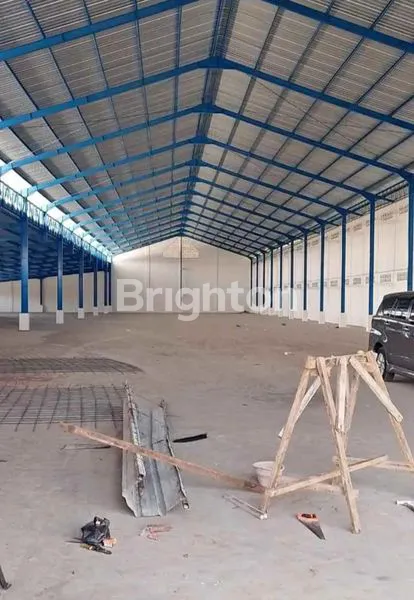 image GUDANG BARU SIAP HUNI, AKSES KONTAINER & LOKASI STRATEGIS (1)