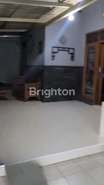 image RUMAH 2 LANTAI DI PBI MALANG, GARASI 2 MOBIL, DEKAT BINUS (2)