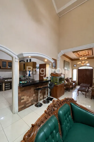 image RUMAH 2 LANTAI MODERN KLASIK SIAP HUNI DI PULO GEBANG JAKARTA TIMUR (1)