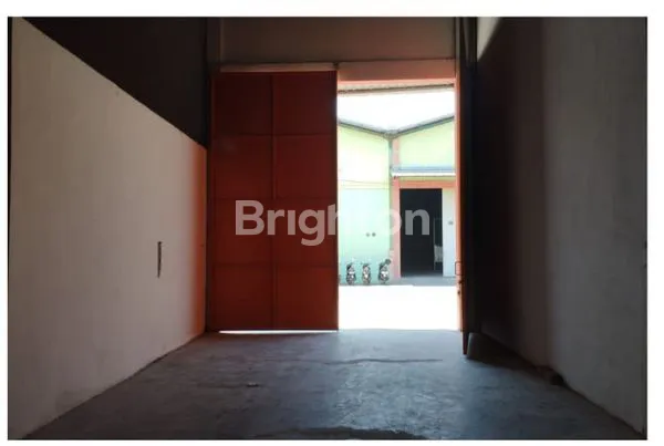 image GUDANG SIAP PAKAI DI SIDOARJO, LT/LB 630M² (1)