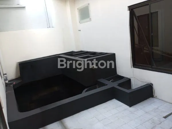 image CLUSTER GENTAN RAYA 2 LANTAI, 4 KAMAR TIDUR, 2 KAMAR MANDI (4)