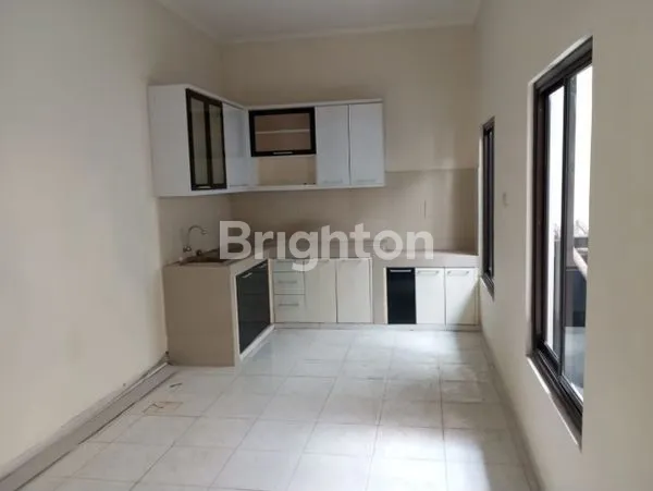 image CLUSTER GENTAN RAYA 2 LANTAI, 4 KAMAR TIDUR, 2 KAMAR MANDI (3)