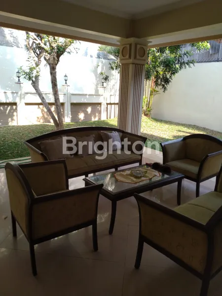 image RUMAH DI PERUMAHAN MEWAH DAN ESKLUSIF DI SRONDOL BANYUMANIK DEKAT EXIT TOL (3)