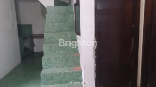 image DIKONTRAKAN RUMAH AREA SAWOJAJAR,LOKASI TENANG,DEKAT EXIT TOL MADYOPURO,DEKAT DENGAN FASILITAS UMUM  (3)