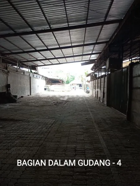 image GUDANG SIAP PAKAI DI CILEDUG (2)