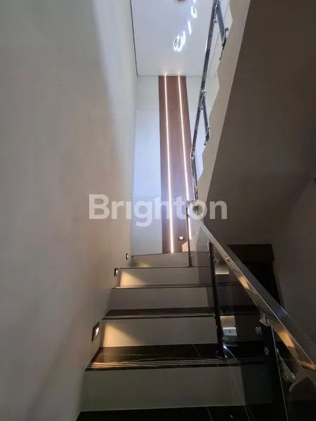 image RUMAH BARU 5KT FULL FURNISH DALAM PERUMAHAN DI WEDOMARTANI, NGEMPLAK, SLEMAN (7)