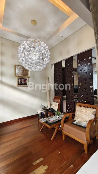 image HUNIAN STRATEGIS DI PESONA KHAYANGAN (2)