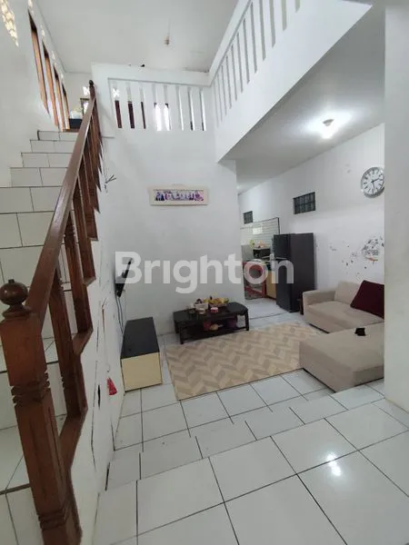 image RUMAH BERSIH TERAWAT  DALAM GANG BOJONGKONENG CIKUTRA PAHLAWAN (3)