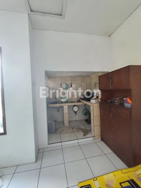 image RUMAH BERSIH TERAWAT  DALAM GANG BOJONGKONENG CIKUTRA PAHLAWAN (6)